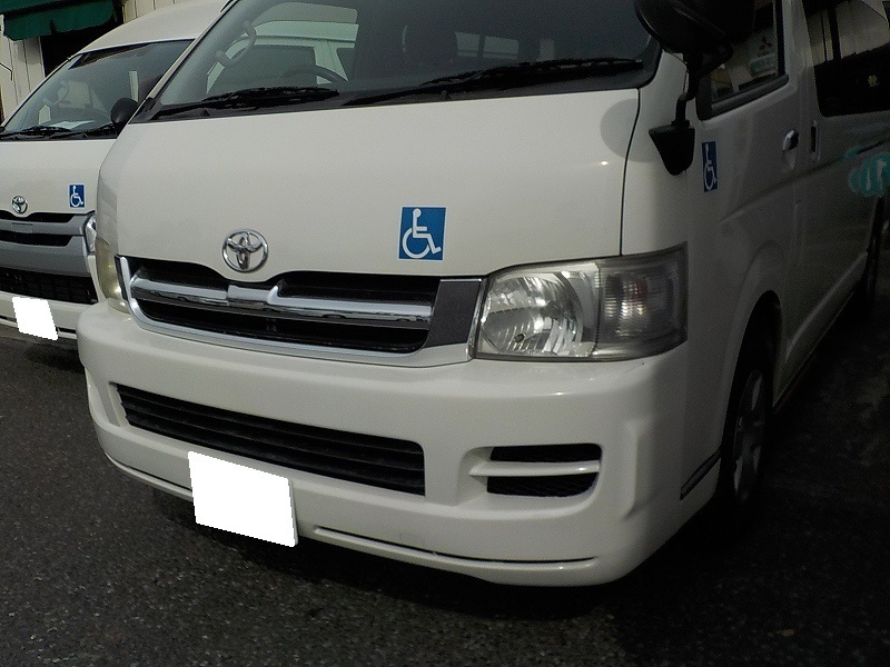 福祉車両　ハイエース　車いすリフト　塗装修理　2020.05.014 (1).jpg