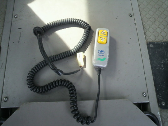 ウェルキャブ　福祉車両　ハイエース　修理　故障　トラブル　５６ (5).jpg