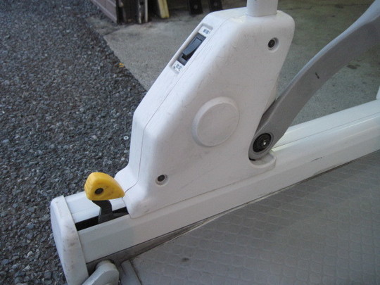 ウェルキャブ　福祉車両　ハイエース　修理　故障　トラブル　６８ (3).jpg