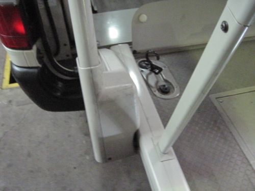 ウェルキャブ　福祉車両　ハイエース　修理　故障　トラブル　４５ (3).jpg