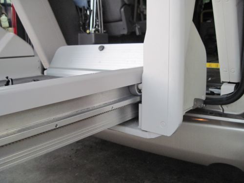 福祉車両　修理　故障　トラブル　ハイエース　Ｈ２４．１０．15 (4).jpg