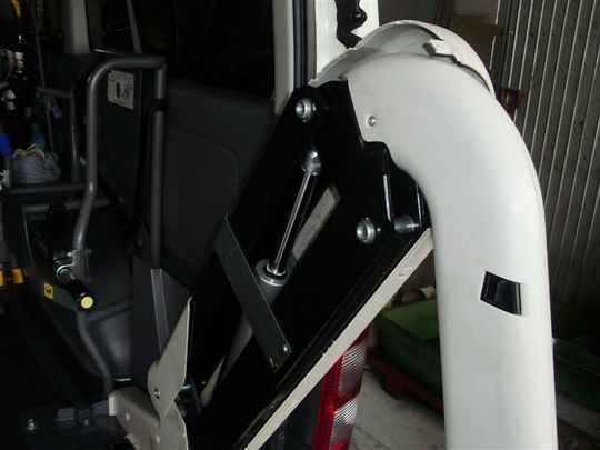 ウェルキャブ　福祉車両　ハイエース　修理　故障　トラブル　３３ (5).jpg