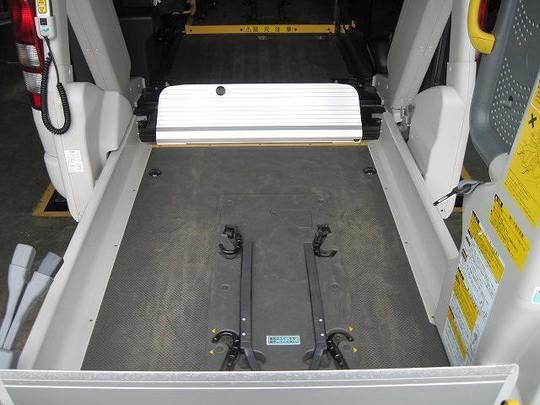 福祉車両　車椅子移動車　リミットセンサー　修理　交換　故障.. (8).jpg