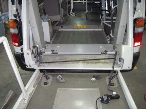 ウェルキャブ　福祉車両　ハイエース　修理　故障　トラブル　４５ (5).jpg