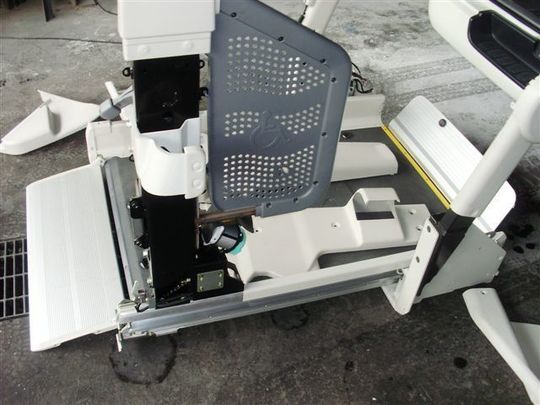 ウェルキャブ　福祉車両　ハイエース　修理　故障　トラブル　３３ (3).jpg