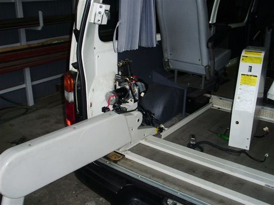 ウェルキャブ　福祉車両　ハイエース　修理　故障　トラブル　３２ (7).jpg